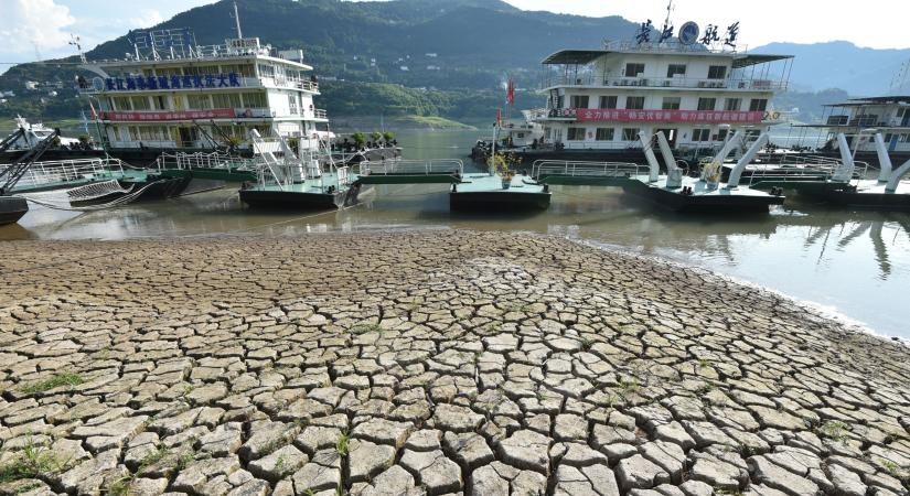 Végveszélyben Kína egyik legnagyobb folyója, már időjárás-módosító rudakat lőnek a felhőbe