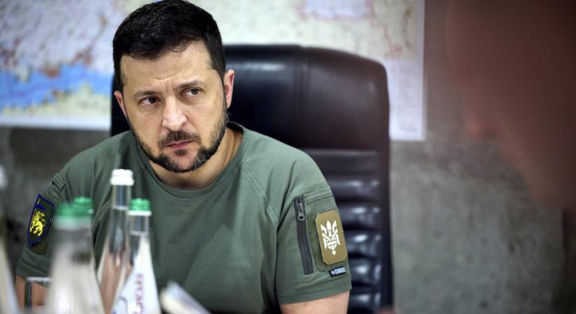 Zelenszkij elutasította a hadköteles férfiak külföldi utazásának engedélyezését
