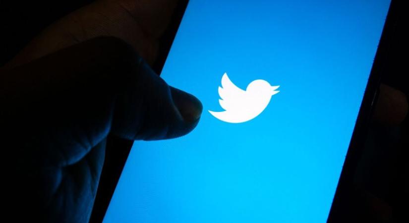 Harmincnégy év börtönre ítéltek egy nőt Twitter-bejegyzései miatt
