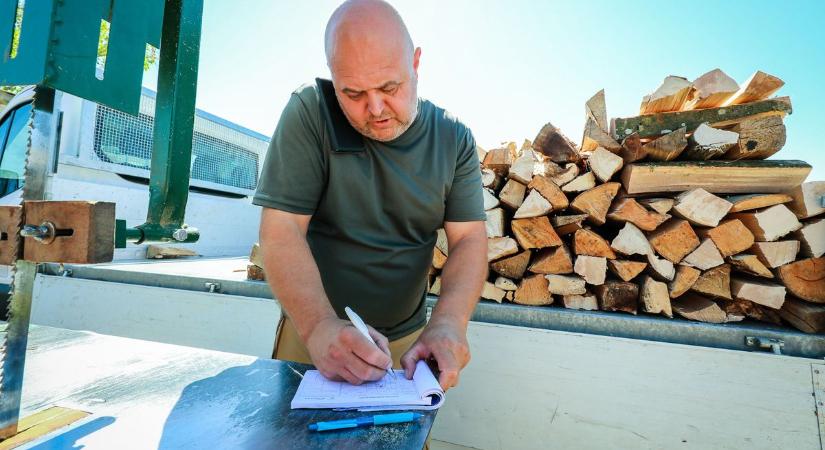 Követik a fakitermelési tervet: tartalékokból biztosítják a megnövekedett tűzifaigényt Nógrádban