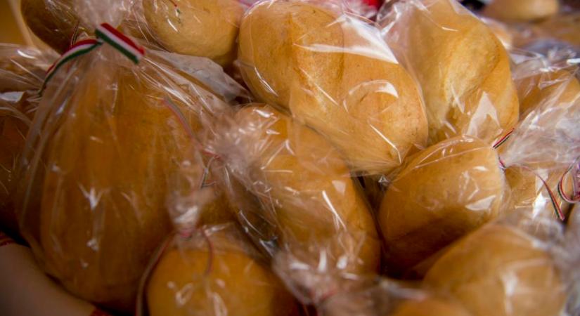 Balmazújvárosban már sütik az ország kenyerét