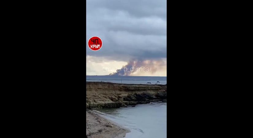 Tűz ütött ki a Krím-félszigeten (videó)