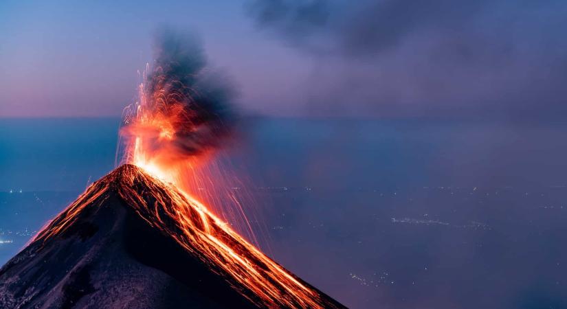 Egy 25 éves túrázó lezuhant, miután egy vulkánt próbált megmászni
