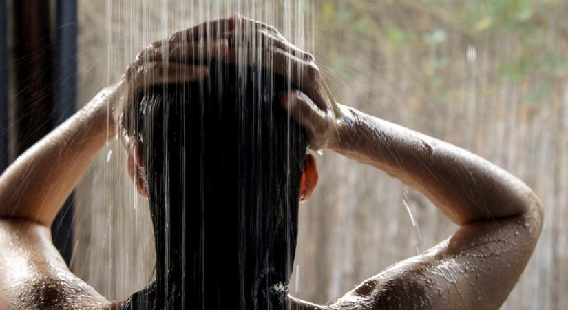 Forró vagy hideg vízben egészségesebb zuhanyozni?