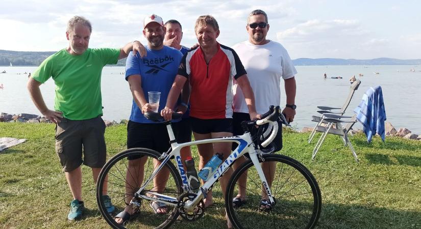 Négy tavat kerékpározott körbe öt kisújszállási férfi négy nap alatt