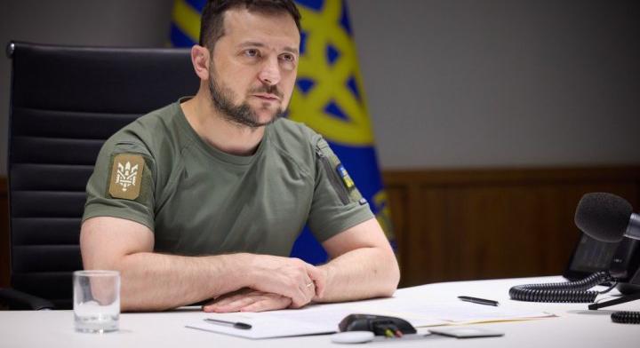 Zelenszkij aláírta az egyes közüzemi díjak emelésére vonatkozó moratóriumról szóló törvényt
