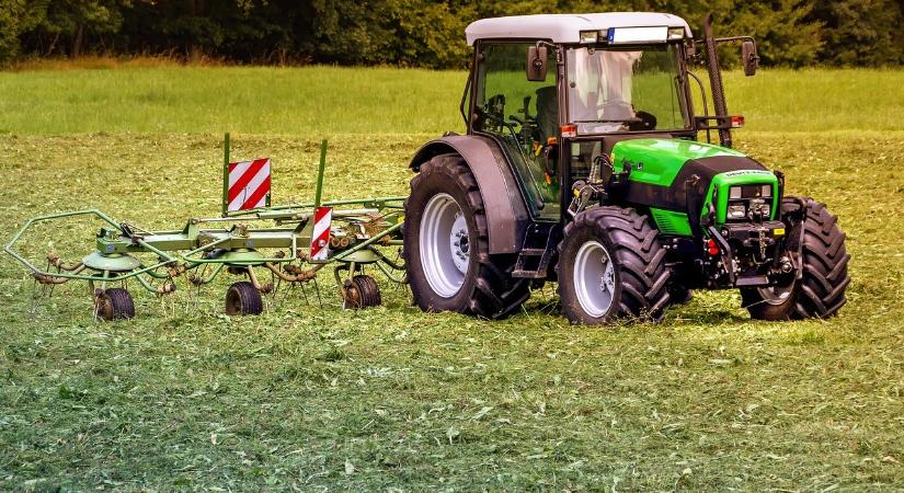 A rendőrség megtiltotta, hogy traktorok vonuljanak holnap Budapesten