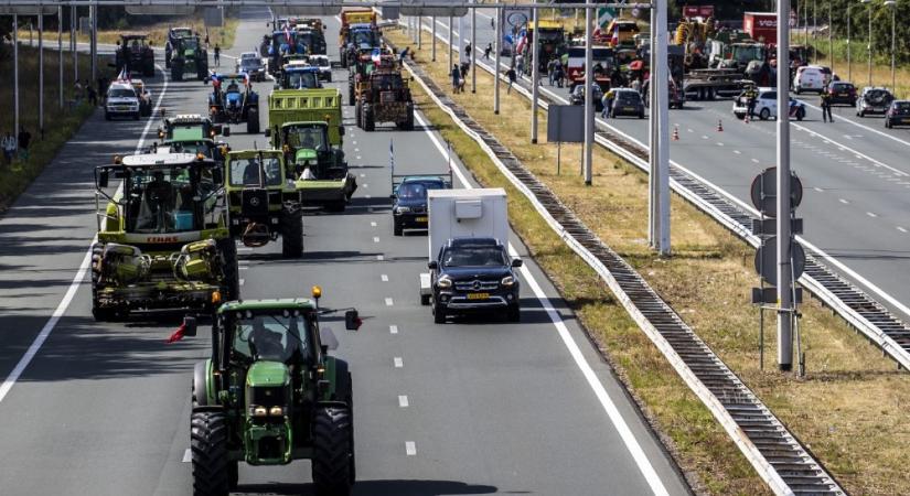 BRFK: Tilos traktorokkal Budapest belvárosába vonulni