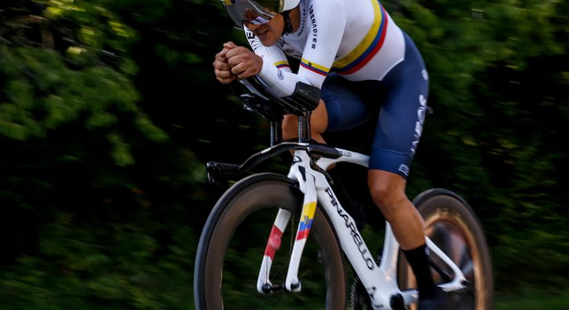 Kerékpár: a Giro-győztes Richard Carapaz az EF-hez igazol