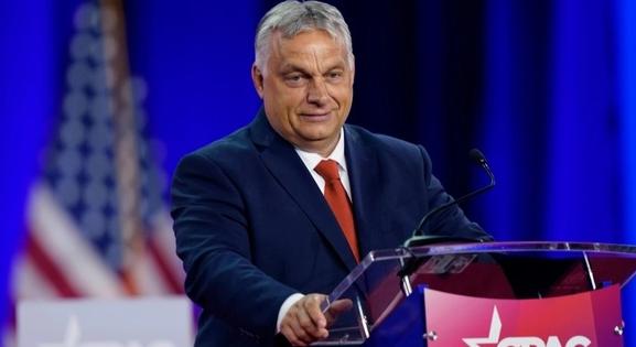Orbán visszavonulót fúj, amikor valaki visszaüt