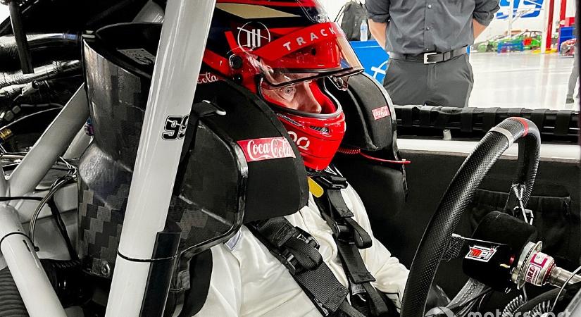 Hol közvetítik Kimi Räikkönen NASCAR-futamát?