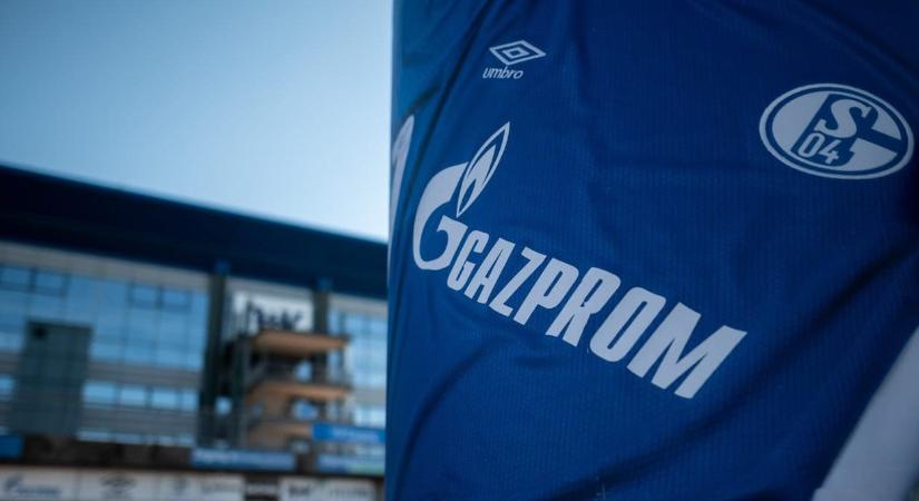 Túlságosan ellazultak a Siemensnél és a Gazpromnál: zeneszámokon keresztül üzengettek egymásnak a twitteren