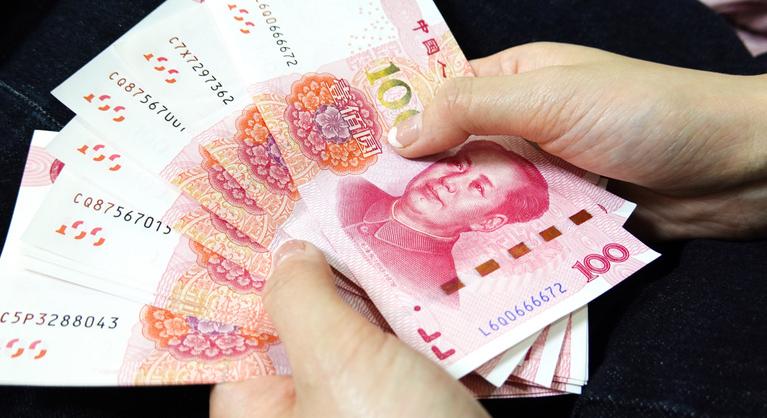 A világ kínai jüan tranzakcióinak 3,9 százaléka fűződik Oroszországhoz