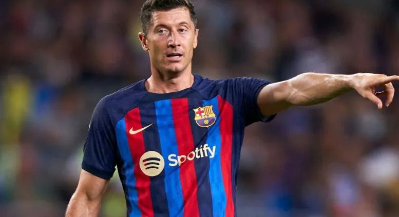 Ellopták Lewandowski 30 milliós karóráját a Barca edzőközpontja előtt