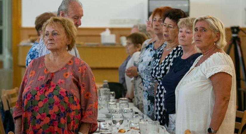 Együttműködési megállapodást kötöttek a kecskeméti és nagyszalontai nyugdíjasok