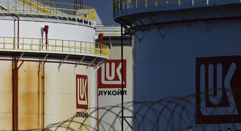 Kizuhant egy elitkórház ablakán a Lukoil igazgatótanácsának vezetője