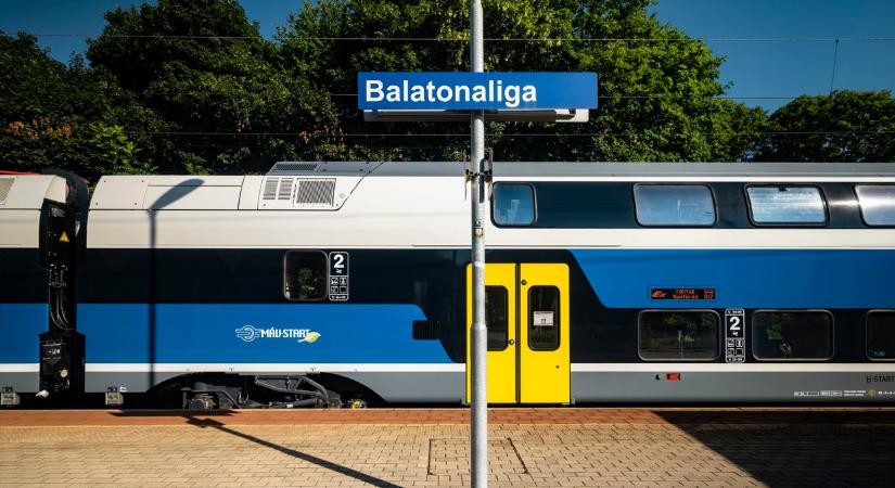 Elképeszt számok a vasúton: ennyien vették igénybe idén nyáron, sokan mentek a Balatonra