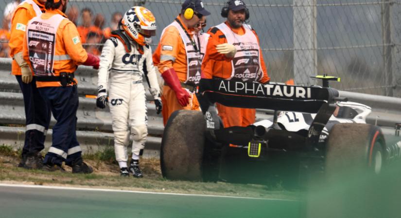 Megbüntették a Mercedes versenyének ártó Cunodát