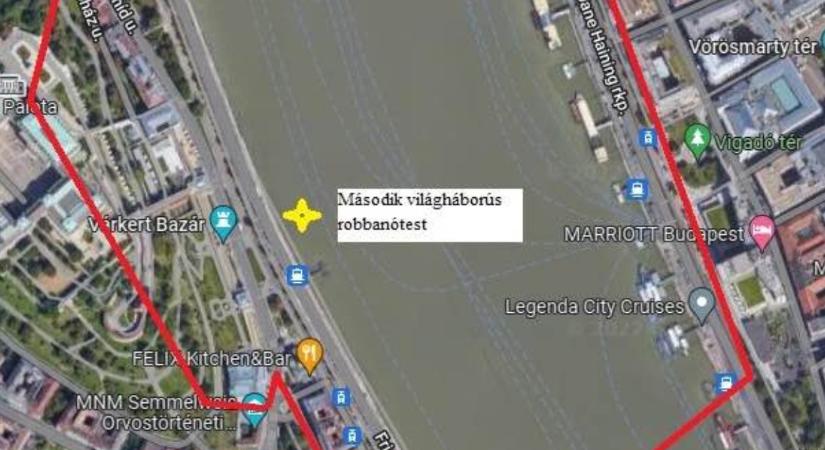 Bombát találtak a Dunában: hétfőn lezárások és épületkiürítések lesznek a Várkert Bazár környékén