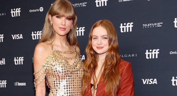 Torontói filmfesztivál: Taylor Swift és Sadie Sink így ragyogott a vörös szőnyegen