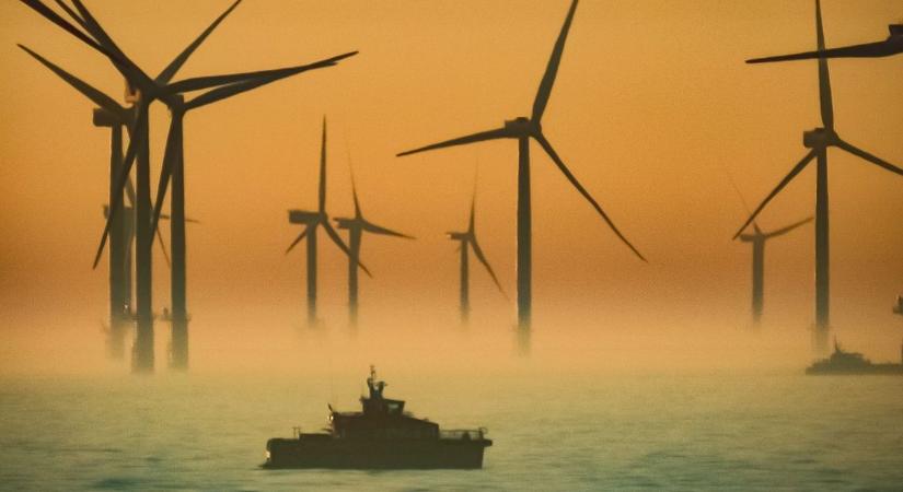 Élet a megújuló energia világában - Egy Fejér megyei drónpilóta gondolatai a tengeri szélerőművek árnyékában