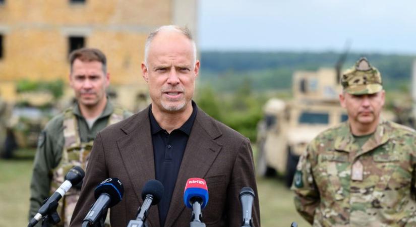 Honvédelmi miniszter: Magyarországnak kiemelt fontosságú a Nyugat-Balkán biztonsága