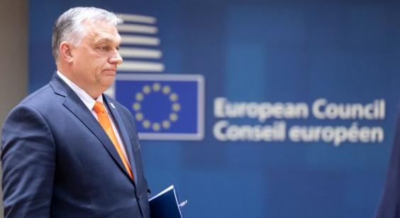 Orbánék újabb ígéreteket tettek Brüsszelnek az uniós pénzekért cserébe