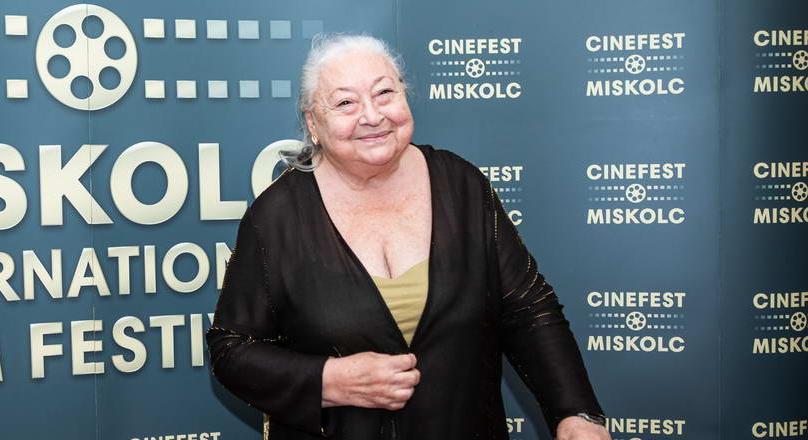 Molnár Piroska a Cinefest életműdíjasa: “Ez lélegzetelállító, köszönöm a közönség szeretetét”