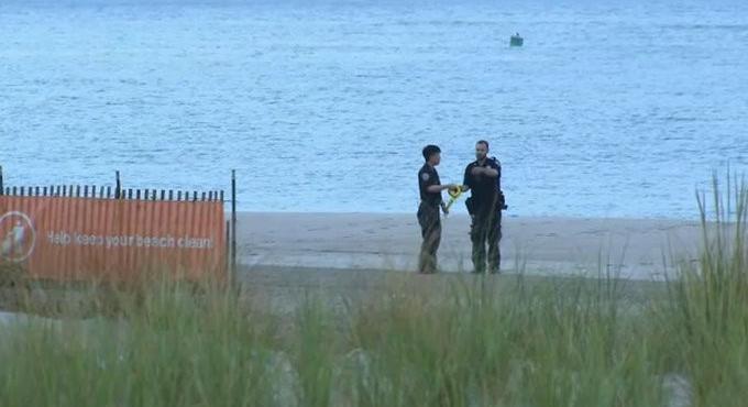 Három kisgyerek holttestét találták meg a New York-i tengerparton