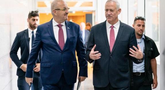 Az izraeli védelmi miniszterrel találkozott Vasile Dîncu Tel-Avivban