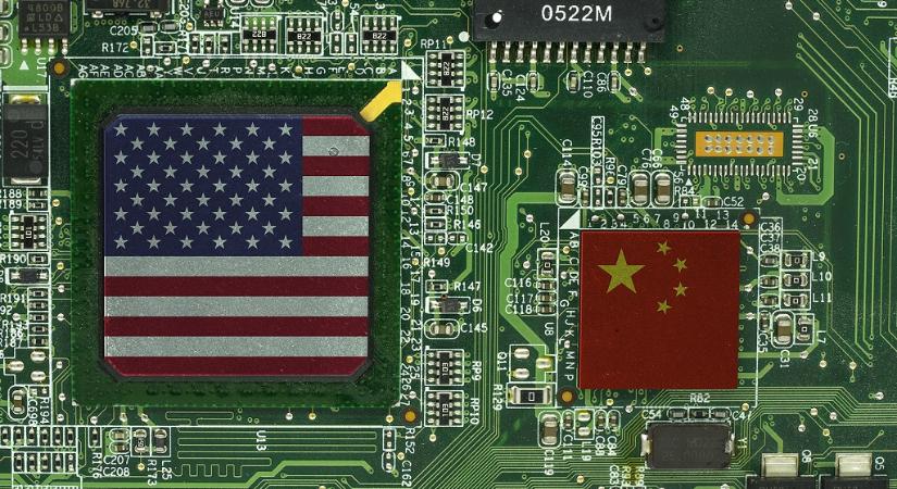 Az USA a csúcsprocesszorok kínai exportjának blokkolásával próbálja megtartani technológiai előnyét