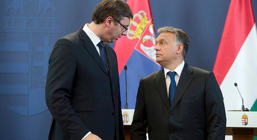 Vučić pénteken kitünteti Orbánt