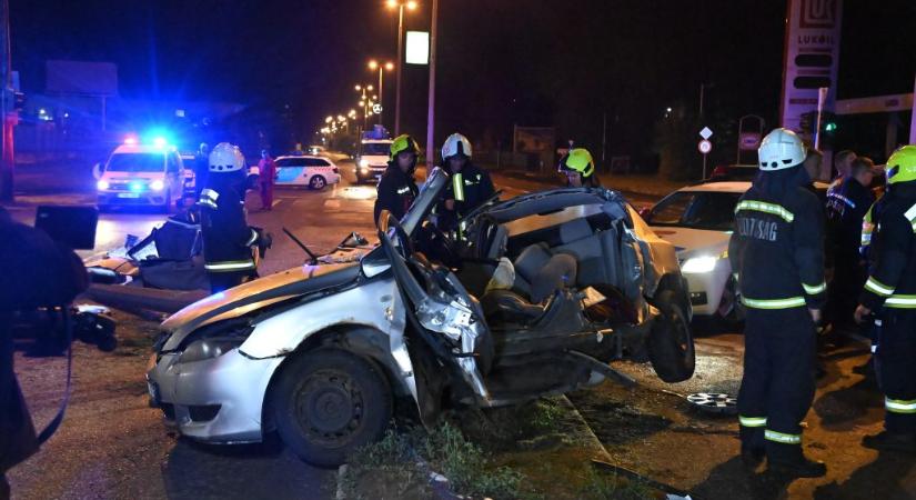 Egy 24 éves férfi halt meg Újbudán, drogot is találtak kocsiban