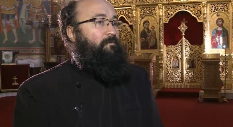 Ortodox pap ellen indult eljárás, miután egy nő szexuális erőszakkal vádolta meg