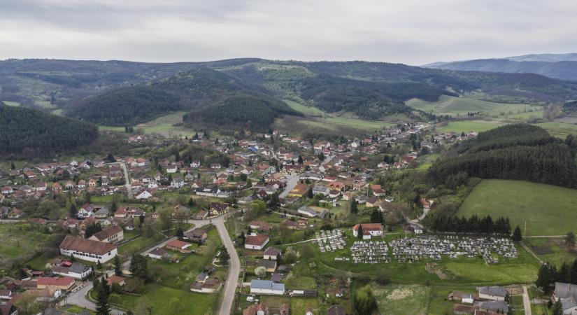 A kivéreztetett magyar falvak az energiaválságban nem tudnak segíteni sem magukon, sem a lakosaikon