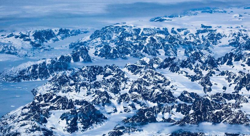 A tudósok kén-dioxiddal szeretnék visszaállítani az Északi- és a Déli-sark jégtakaróját