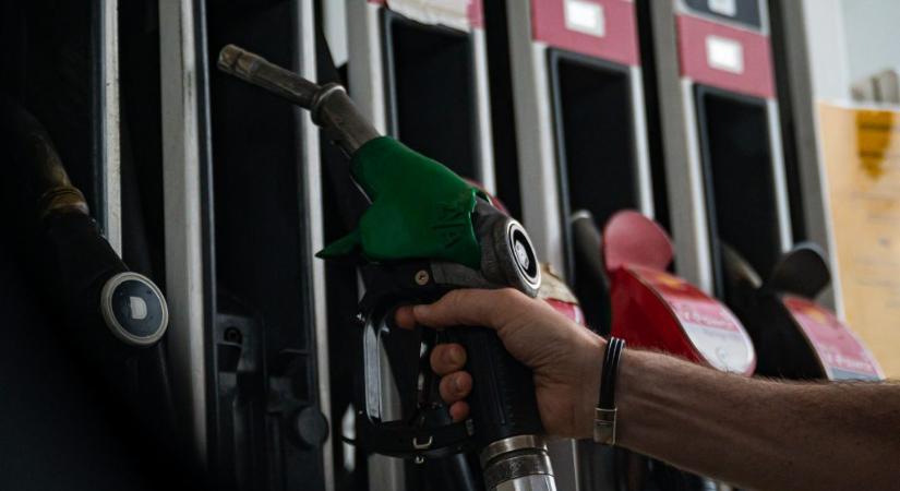 A benzin drágább, a gázolaj olcsóbb lesz