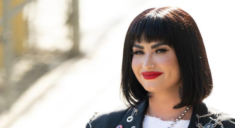 Újabb sztár az összeomlás szélén - Veszélyben Demi Lovato karrierje?