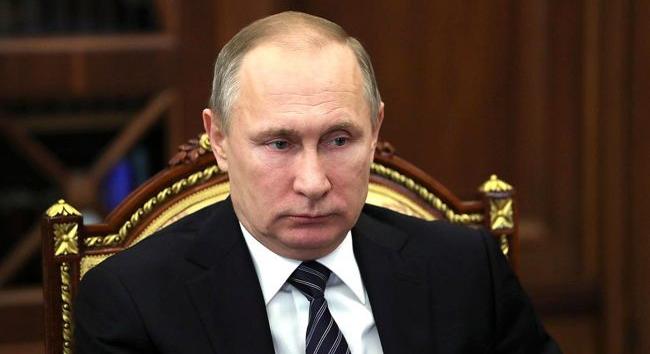 Atomfegyver alkalmazásával fenyegette meg Putyin a Nyugatot