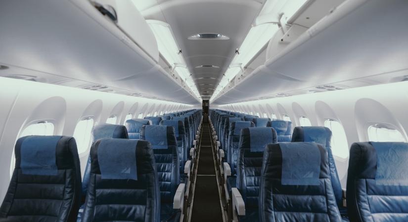 Így utazhatsz repülőn, ha antiszoci vagy