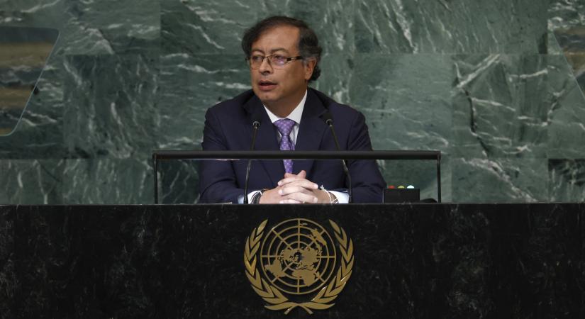 „Mi mérgezőbb az emberiség számára, a kokain, a szén vagy az olaj?” - kérdezte a kolumbiai elnök az ENSZ-ben