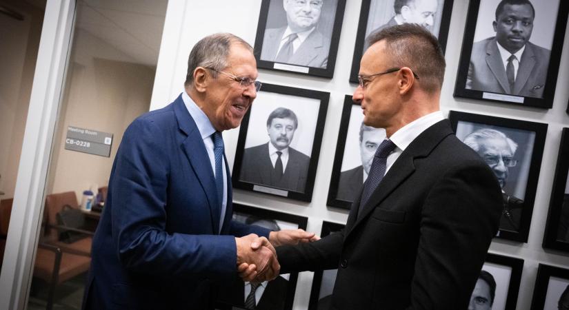 Szijjártó Péter találkozott Szergej Lavrovval, ezt mondta neki