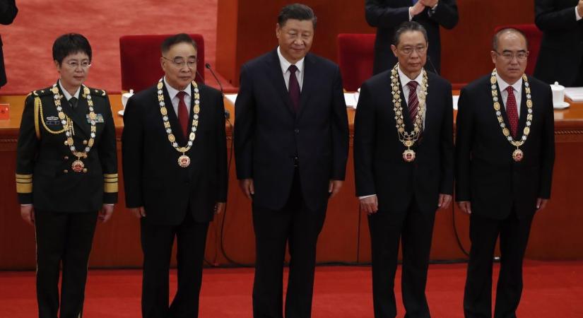 Halálra ítéltek két korrupt politikust Kínában