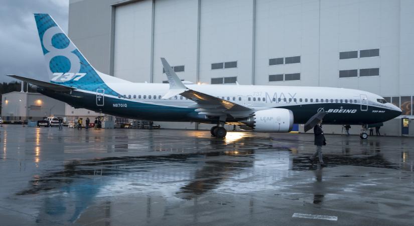 200 millió dolláros büntetést kapott a Boeing a befektetők megtévesztése miatt