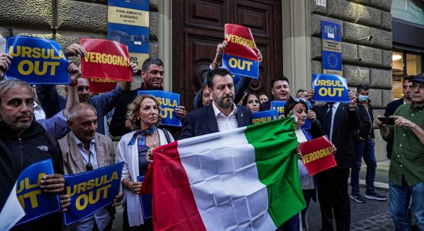 Salvini tüntetni hívja a jobboldalt az Európai Bizottság római székházához