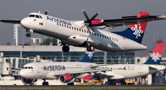 Füstjelzés miatt kényszerleszállást hajtott végre Budapesten az Air Serbia repülőgépe