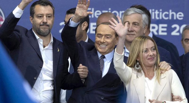 Salvini bizalmatlansági indítványt nyújtana be Ursula von der Leyen ellen