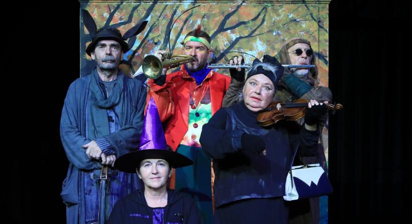 Brémai muzsikusok – Sarkadi Kiss János rendezése a kaposvári színházban látható