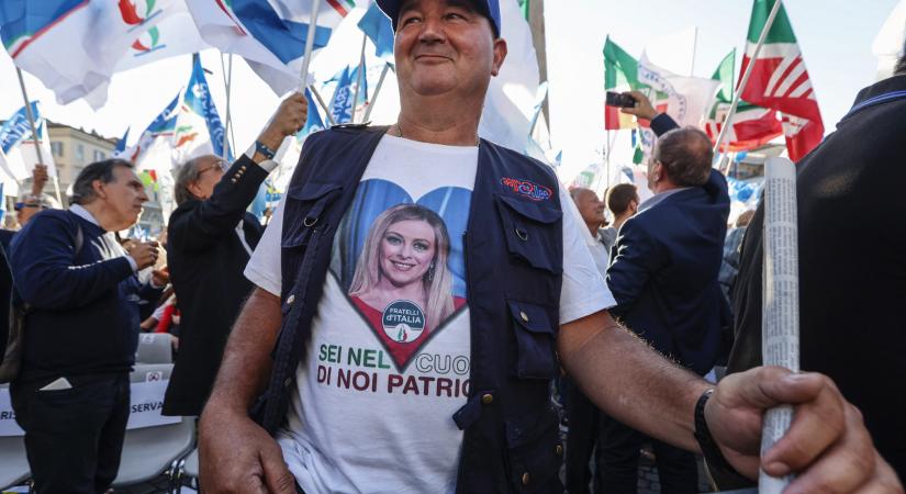 Olaszországot egy olyan jövőtől féltik, ami Magyarországon a jelen