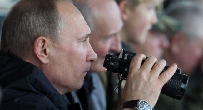 Putyin nagyon nem elégedett: kirúgták az orosz hadsereg logisztikájának felelősét